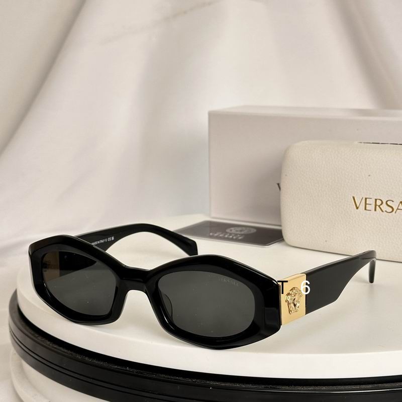 Versace Sunglasses 211